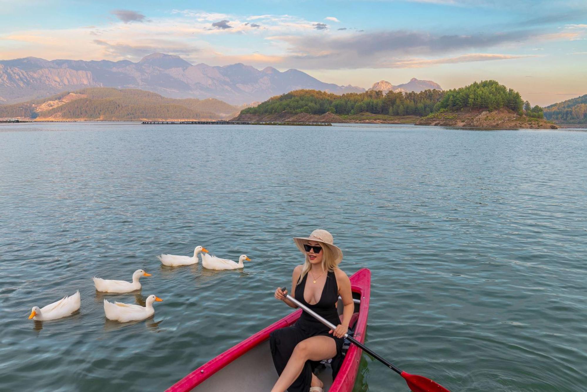 Botanik Goel Evleri Hotel Bucak Bagian luar foto