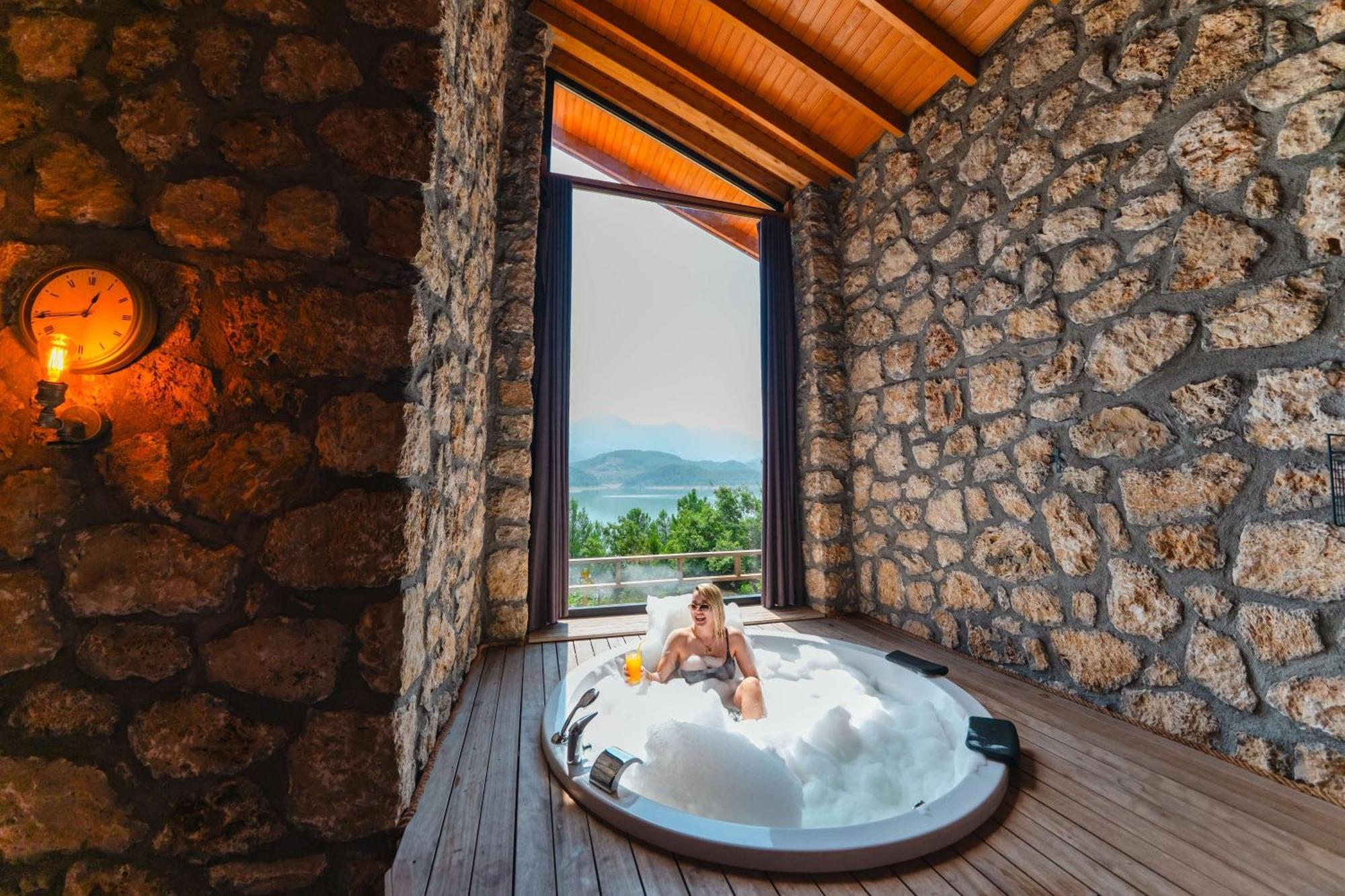 Botanik Goel Evleri Hotel Bucak Bagian luar foto